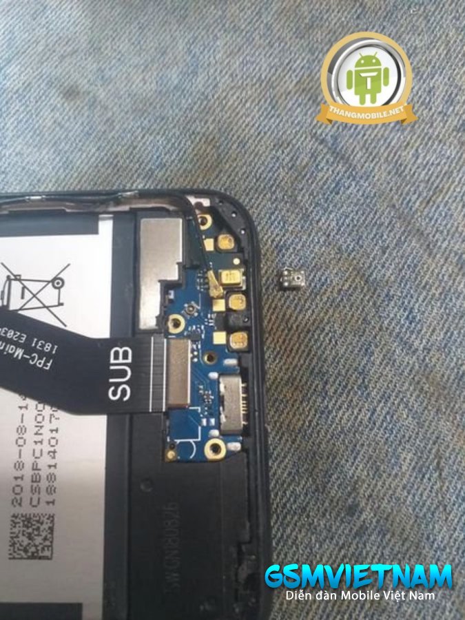 z4155943754583_827f304044ad1b8381123bb1ffefd32a.jpg